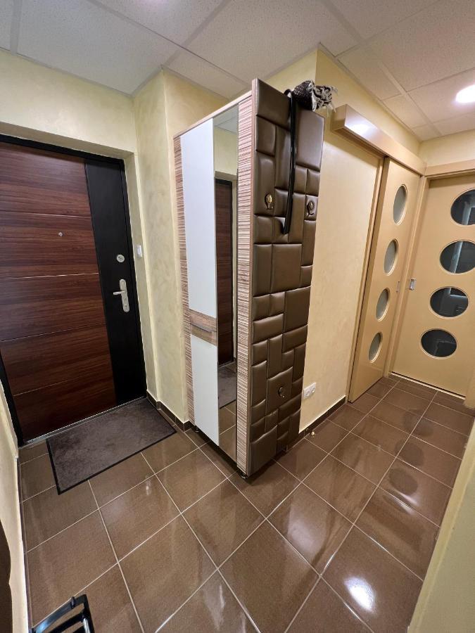 Parizsi Udvar Premium Apartman Appartement Debrecen Buitenkant foto